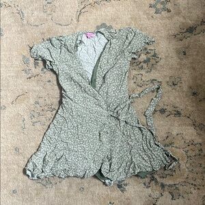 Mi Ami Green Floral Wrap Dress